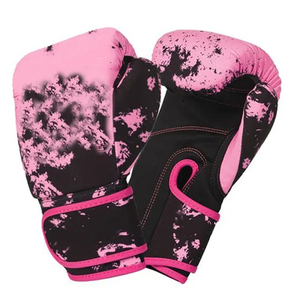 Guantes de boxeo de combate profesionales de cuero genuino duradero de calidad superior Guantes de entrenamiento OEM personalizados para ganar mejorado - Product Image 1