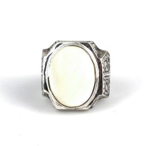 Bague pour homme en argent sterling 925 avec serti clos et pierre en nacre ovale et en forme de stylo pour un usage quotidien - Product Image 1