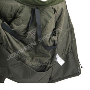 Chaqueta de Caza de Invierno para Hombre, Capucha, Exterior de Cuero Sintético, Tallas Grandes, Opciones de Dos Colores, Cierre de Cremallera, Bolsillos Delanteros, Poliéster - Product Image 3