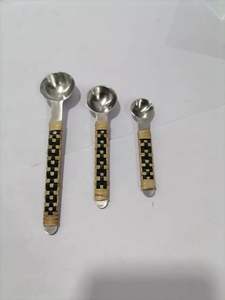 Acier inoxydable or métal laiton et poignée en métal ensemble de couverts vaisselle couverts Restaurant utiliser ensemble de couverts à la main - Product Image 2