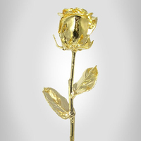 Rose éternelle faite à la main trempée dans l'or 24 carats sur support, fleur de luxe pour la Saint-Valentin, Noël et les cadeaux d'anniversaire