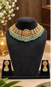 Conjunto de Collar y Pendientes TISHYA DIAMOND, Chapado en Oro, Aleación de Cobre, Joyería de Boda para Mujer, Diseño Floral, Corte Brillante - Product Image 3
