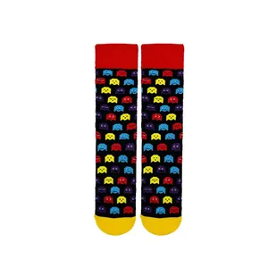 Chaussettes Pacman colorées, sportives, brodées, antibactériennes, résistantes à la transpiration, personnalisables, techniques de sublimation numérique - Product Image 1