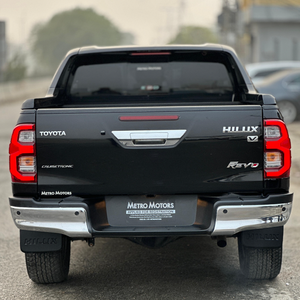 Mejor precio Toyota Hilux Pickup En stock Velocidad máxima disponible Envío rápido Sin historial de accidentes Volante a la izquierda y a la derecha - Product Image 6