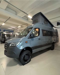 Fourgon aménagé Mercedes-Benz Sprinter Winnebago à vendre. - Product Image 4