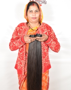 Venta al por mayor de mechones de cabello humano de color natural indio sin procesar mujeres negro químicamente procesamiento cutícula libre 8 pulgadas onda rizo - Product Image 5