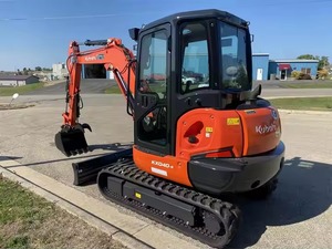 Mini pelle KX040-4 Kubota d'occasion bon marché en excellent état avec une expédition rapide et le meilleur prix disponible maintenant - Product Image 3