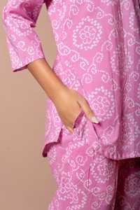 Rang Malhaar Light Pink Bandhej Cotton Co-ord Set Hecho a mano Floral Eco-Friendly Daily Casual Wear Cintura natural para todos - Product Image 3