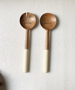 Serveur de salade en bois décoratif de meilleure qualité, outil de serveur de salade en gros avec poignée en résine à vendre, outils de cuisine, décoration de table - Product Image 4