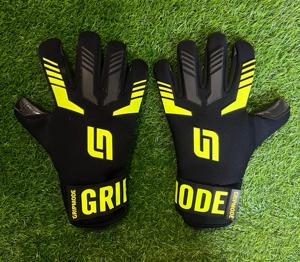 New Professional Goalkeeper Gloves With Finger <b>Protector</b> Adult Children Goalkeeper Gloves Thick Latex Smooth Football Training - Product Image 2