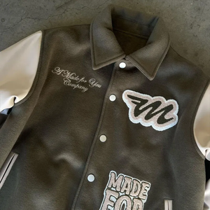 Nueva chaqueta de bombardero de invierno para hombre parche bordado Varsity personalizado invierno Chenille Varsity chaqueta a prueba de viento - Product Image 3