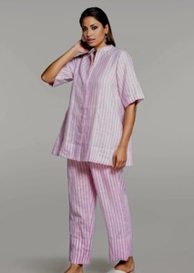 Conjunto de ropa de dormir informal de mujer ligera y cómoda de algodón suave de nueva moda de calidad superior para verano transpirable - Product Image 5