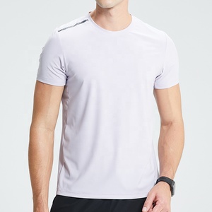 เสื้อยืดผ้าฝ้าย100% สำหรับผู้ชายเสื้อยืดพิมพ์ลายหน้าจอฮิปฮอปขนาดใหญ่ลายกราฟิกเสื้อยืดโอเวอร์ไซส์ - Product Image 4