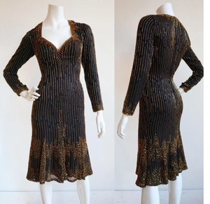 Robe de soirée de luxe élégante silhouette droite paillettes perlées manches longues longueur genou Satin fêtes de bal avant Logo naturel - Product Image 2