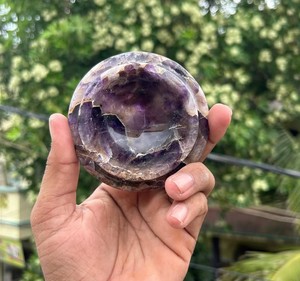 Jarra de Cuarzo Amatista Natural Tallada en India con Tapa, Recipiente de Piedra Curativa, Contenedor Decorativo de Piedra - Product Image 6