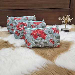 Sac cosmétique matelassé en coton imprimé main de grande capacité en vente en gros pochette colorée pour maquillage plage voyage pour bijoux - Product Image 2