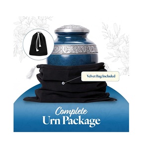 Elegante urna de latón para mascotas con diseño de estampado de pata para recuerdo conmemorativo de cenizas de perros y gatos - Product Image 5