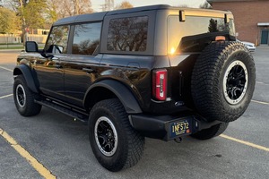 Ford Bronco Outer Banks 2022 d'occasion en bon état - Product Image 2