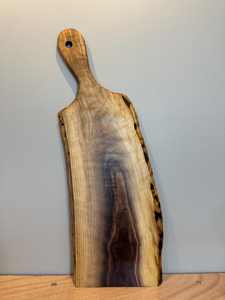 Tabla de Cortar de Nogal Rústica Hecha a Mano con Borde Natural, 28 por 10 Pulgadas, Tabla de Madera Maciza con Grano Natural Único para Cocina - Product Image 3