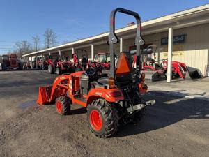 Tracteur agricole à conducteur marchant BX2380 avec moteur de 21 CV à vendre - Product Image 3