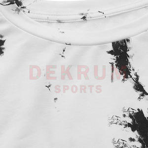 เสื้อฮู้ดโอเวอร์ไซส์สีพื้นสำหรับผู้หญิง ผลิตในปากีสถาน พิมพ์โลโก้ด้านหน้าได้ตามต้องการ เสื้อสเวตเชิร์ตลำลอง - Product Image 3