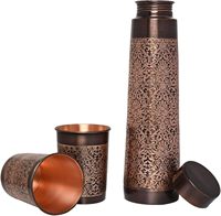 Bouteille d'eau en cuivre étanche à la rouille Conception martelée en métal pur Idéal pour le bien-être écologique et l'hydratation quotidienne