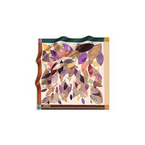 ผ้าพันคอโพลีเอสเตอร์ลายดอกไม้ 90x90 ซม. ทรงสี่เหลี่ยม Cacharel - Product Image 1