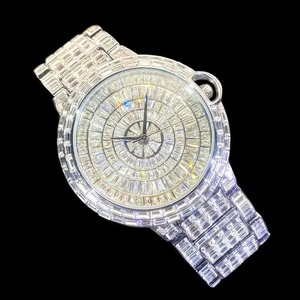 Reloj de cuarzo Moissanite personalizado para hombre con correa de acero inoxidable y esfera de cristal, regalo para él - Product Image 4