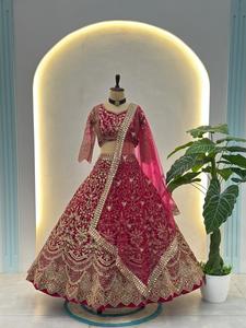 Último Modelo de Lehenga Choli con Red de Mariposa para Mujer, con Lentejuelas y Bordado con Cuentas, con Dupatta de Red con Trabajo de Lentejuelas - Product Image 6