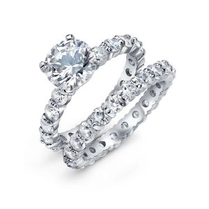 Anillo de Moissanita Personalizado para Mujer, Oro Sólido de 10K, Corte Pera, Anillo de Compromiso o Regalo de Aniversario - Product Image 3