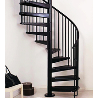 Appartement résidentiel duplex élégant Balcon extérieur Garde-corps en métal pour escaliers Escalier circulaire en colimaçon intérieur en fonte