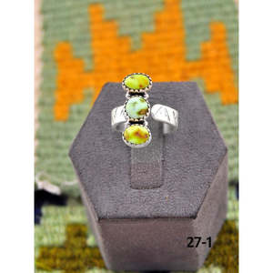 Bague ajustable style Southwest en turquoise Palomino et argent sterling, sertie clos, style bohème affirmé, pour usage quotidien, pierre taille poire - Product Image 1