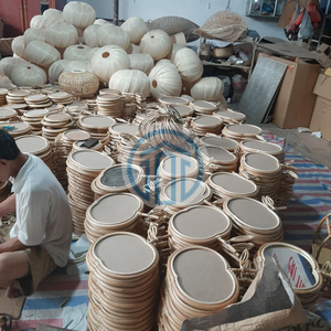 Handmade Rattan Decorative Wall <b>Mirror</b> Eco Friendly Sustainable <b>Craft</b> Ideal For Bulk Wholesale Buyers Seeking Natural Home Decor - Product Image 5