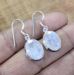 925 argent Sterling filles mode boucles d'oreilles goutte naturel à facettes arc-en-ciel pierre de lune pierre précieuse paire coupe arc-en-ciel pierre de lune pierre précieuse - Product Image 1