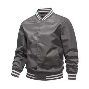 Blouson de baseball personnalisé pour hommes Blouson universitaire en satin brodé universitaire personnalisé pour hommes - Product Image 2