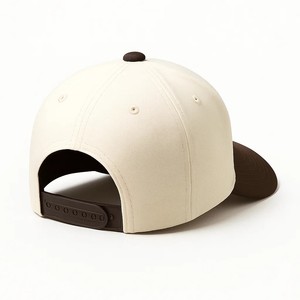 Gorra de béisbol de 5 paneles con logotipo bordado personalizado de alta calidad ODM OEM de algodón estructurado en dos tonos para exteriores para hombres y mujeres - Product Image 3