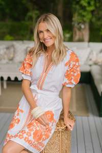 Alta moda bordado manga corta Floral personalizar diseño hecho a mano Mini longitud mujeres Sexy vestido de fiesta con cinturón - Product Image 4