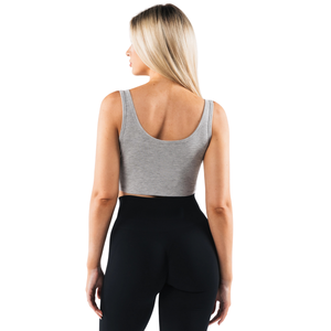 Débardeur de sport court ajusté gris chiné clair extensible sculptant pour la gym, le yoga et le quotidien – Coupe premium - Product Image 2