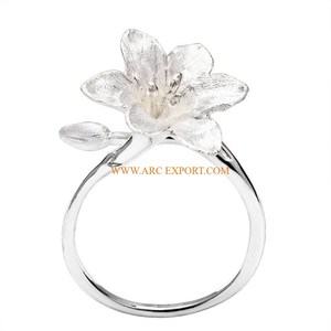 Tissu tenant anneaux blanc et or couleur aluminium matériel décoration de Table classique Table de mariage accessoires Serviette anneaux - Product Image 2