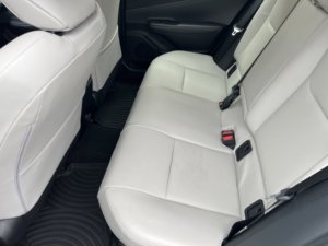 Toyota Prius XLE V4 2.0L FWD 2023 Usado en Buen Estado - Product Image 6