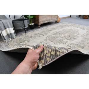 Alfombra turca Vintage clásica Beige gris 5,5X9,3 pies, diseño de retazos hecho a mano, lana, seda de bambú, Material, respaldo de látex para la vida - Product Image 4