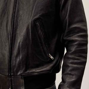 Veste de moto en cuir de style vintage pour hommes, veste de sport en toile de toutes les tailles pour motards de couleur noire - Product Image 5