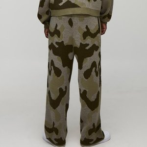 Logo tricoté personnalisé en gros à la mode pour hommes survêtement Streetwear survêtements très exigeants pour l'hiver ensembles personnalisés respirants - Product Image 6