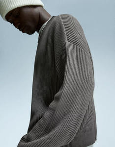 Stylish <b>Men</b> Oversize Sweater Custom Logo Knit Pullover Crew Neck <b>Jumper</b> Fashion Wear Supplier for Wholesale International Export - Product Image 3