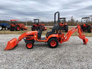 Vente en gros Livraison rapide Autriche 2025 Kubota BX25D 4x4 Tracteur compact diesel 25 CV avec chargeur-pelleteuse combiné Garantie 3 ans - Product Image 3
