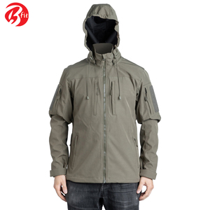 Vente en gros Fashion Wear Vêtements d'hiver Veste softshell coupe-vent unie imperméable pour hommes - Product Image 3