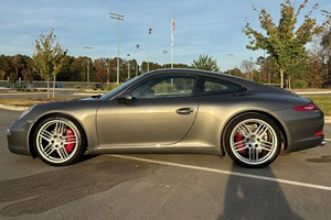 2012 PPO-rssc-HE 911 C-aarre-RAE S coupepe รถสปอร์ตที่ออกแบบมาเพื่อความสบายความเร็วและสไตล์ที่ไร้กาลเวลา - Product Image 3