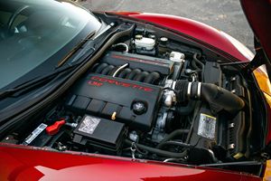 Chevrolet Corvette Coupé 2007 Económico con Volante a la Izquierda/Derecha - Product Image 4