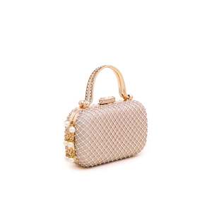 Pochette de mariée champagne P15036 pour femme - Product Image 3