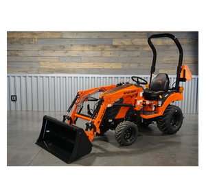 Tracteur BAD BOY série 1025H-10 24 HP avec chargeur 105 et tondeuse à ventre en état d'occasion - Product Image 6